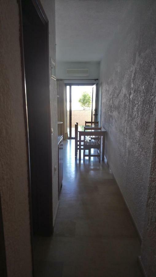 Kiwi Kastle Aparthotel Néa Fókaia Buitenkant foto